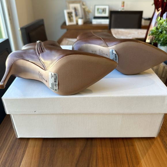 SCHUTZ Bootie in Walnut - Size 5.0 - Picture 6 of 6